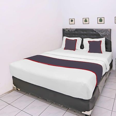 Collection O 92739 Hotel Pintu Besar Jakarta Luaran gambar